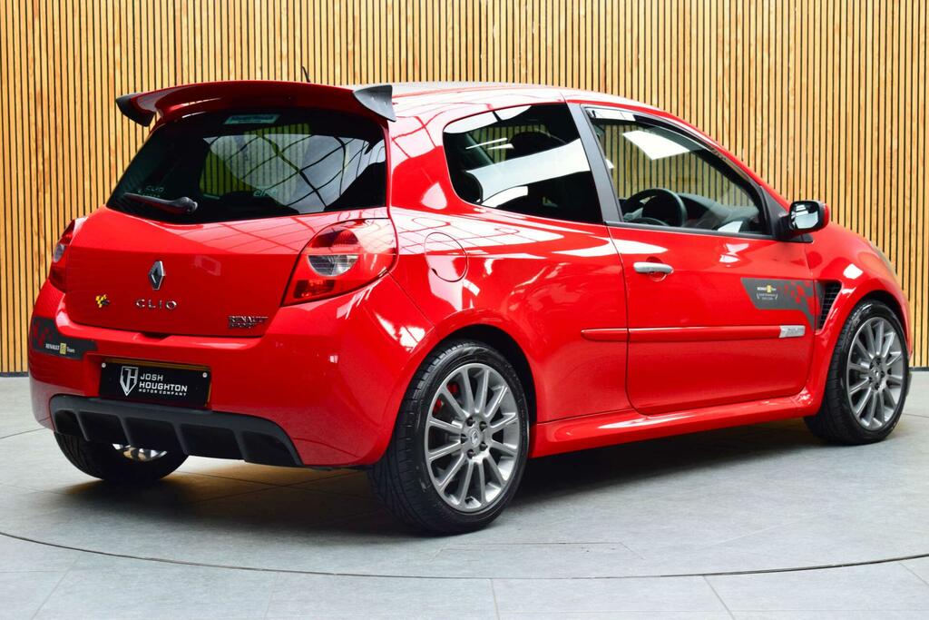 Renault Clio 2.0 16V Renaultsport F1 Team Red #4