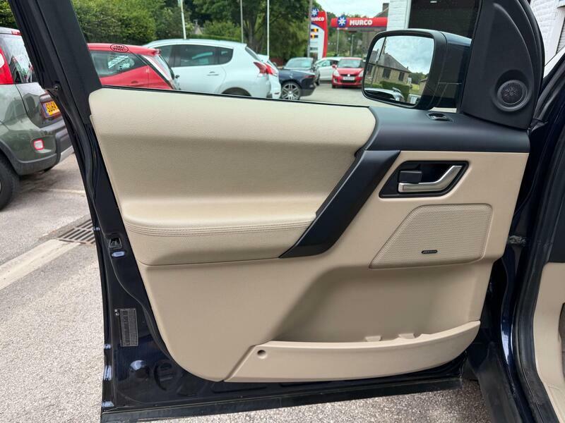 Land Rover Freelander 2 Estate 2.2 Sd4 Hse Luxury Turbo - White #19