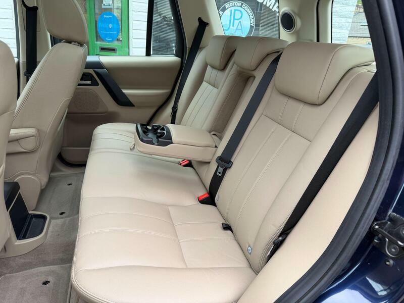 Land Rover Freelander 2 Estate 2.2 Sd4 Hse Luxury Turbo - White #24