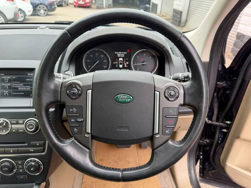 Land Rover Freelander 2 Estate 2.2 Sd4 Hse Luxury Turbo - White #14