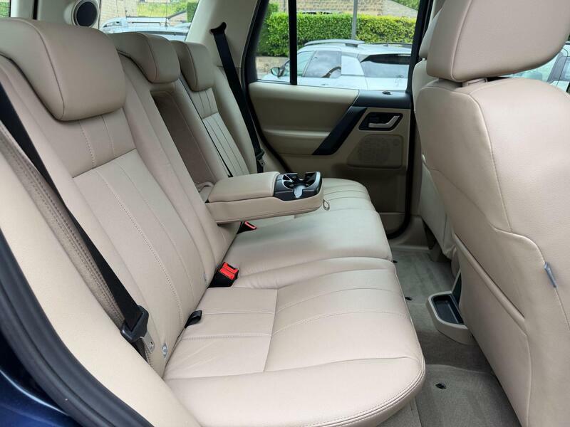 Land Rover Freelander 2 Estate 2.2 Sd4 Hse Luxury Turbo - White #22