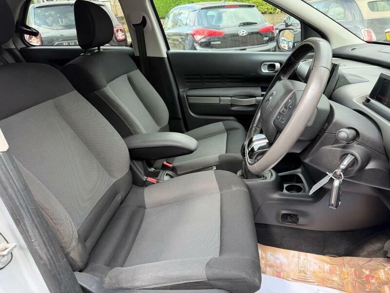 Citroen C4 Cactus Bluehdi Feel 98 Black #17
