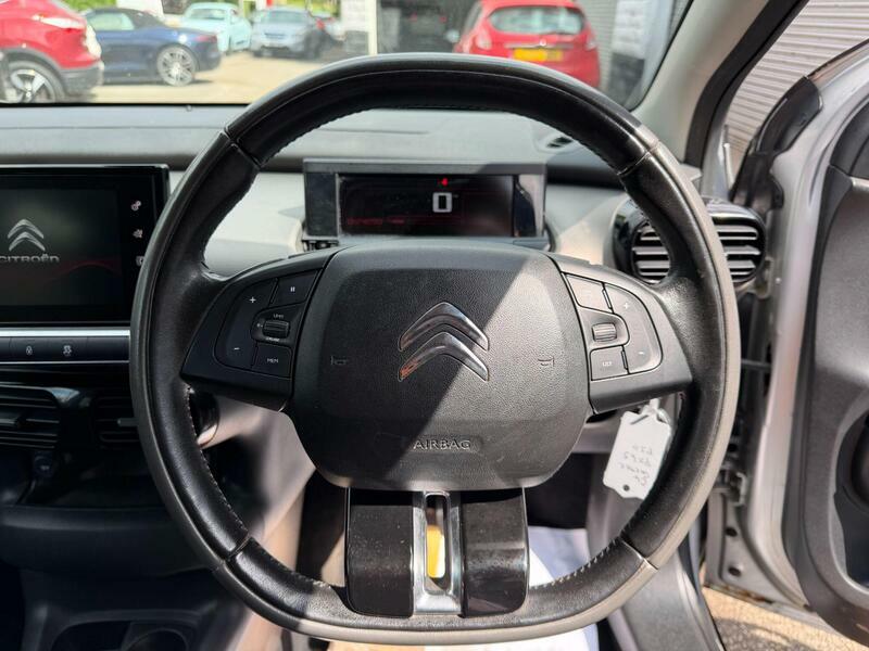Citroen C4 Cactus Bluehdi Feel 98 Black #14
