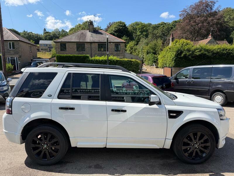 Land Rover Freelander 2 2.2-td4-dynamic-suv-5dr-diesel-manual-4wd-euro-5- White #6