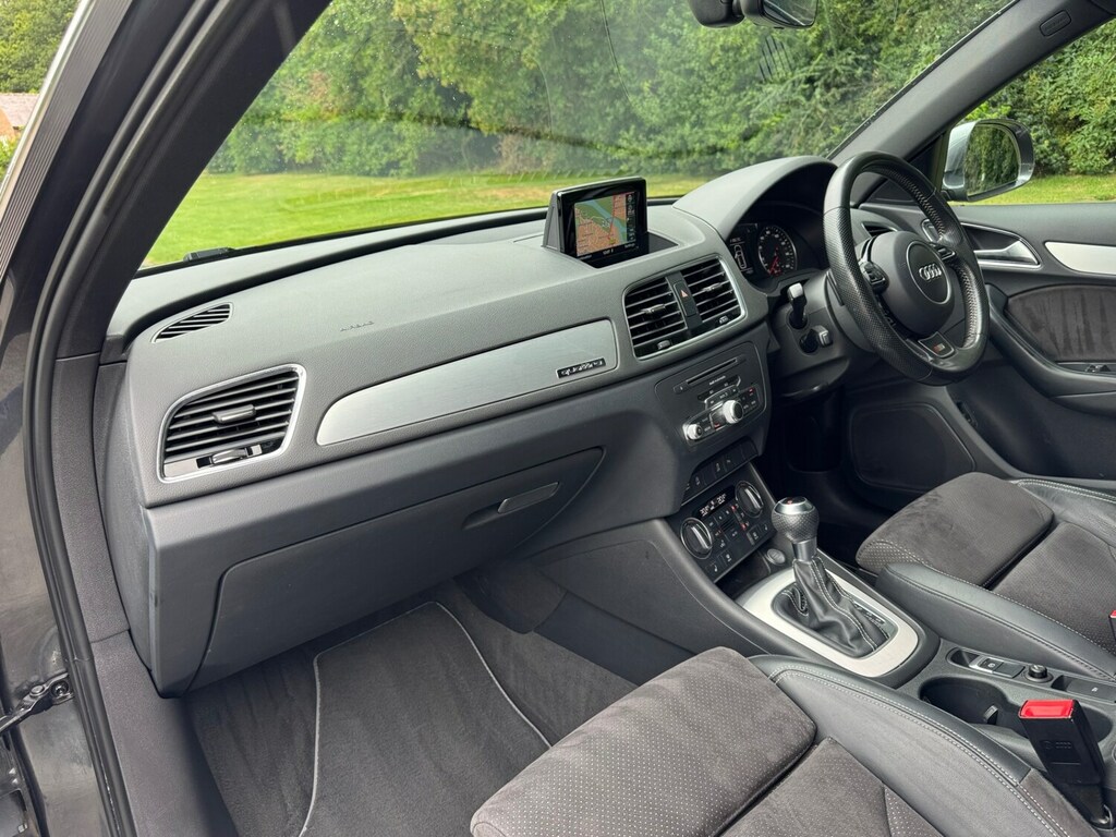 Audi Q3 2.0 Tdi S Line 30 Tax Turbo 2Wd White #7