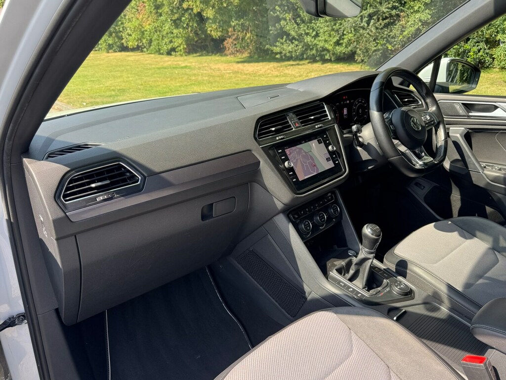 Volkswagen Tiguan Allspace 2.0 Tdi R-line Dsg Euro 6 Ss Grey #7