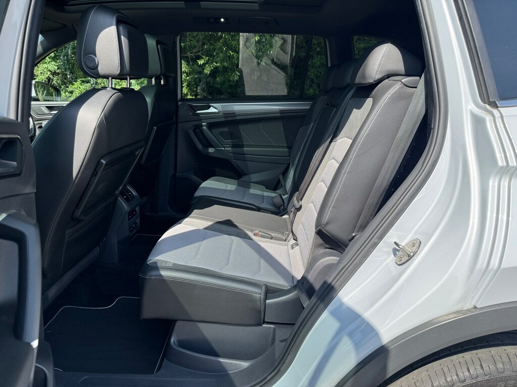 Volkswagen Tiguan Allspace 2.0 Tdi R-line Dsg Euro 6 Ss Grey #10