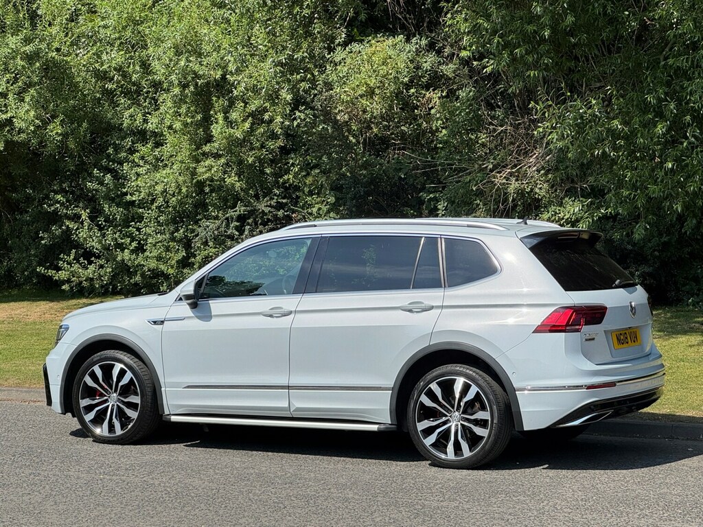 Volkswagen Tiguan Allspace 2.0 Tdi 4Motion R-line Silver #6