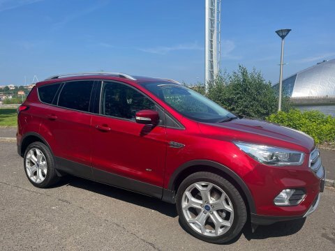 Ford Kuga 1.5T Ecoboost Titanium EU68UMW Red #2