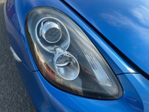 Porsche Cayman 2.7L 981 White #26