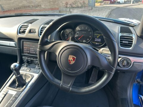 Porsche Cayman 2.7L 981 White #24