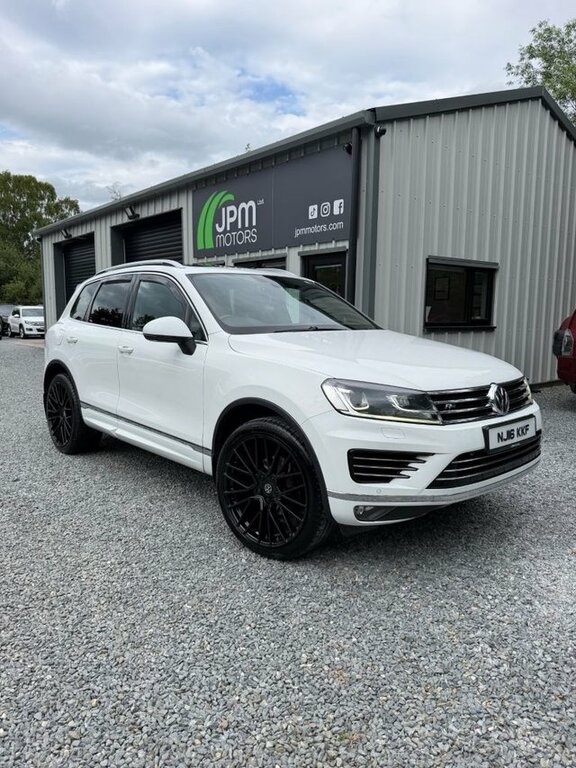 Volkswagen Touareg 2016 3.0 Tdi V6 Bluemotion Tech R-line Suv Die White