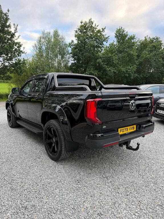Volkswagen Amarok 2023 2.0 Tdi Style Pickup Double Cab Au Black #4