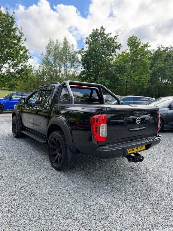 Nissan Navara 2020 2.3 Dci Tekna Pickup Double Cab Au Black #4