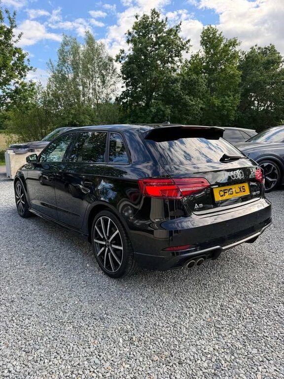 Audi A3 2019 2.0 Tdi 35 Black Edition Sportback CF19LXS Black #4