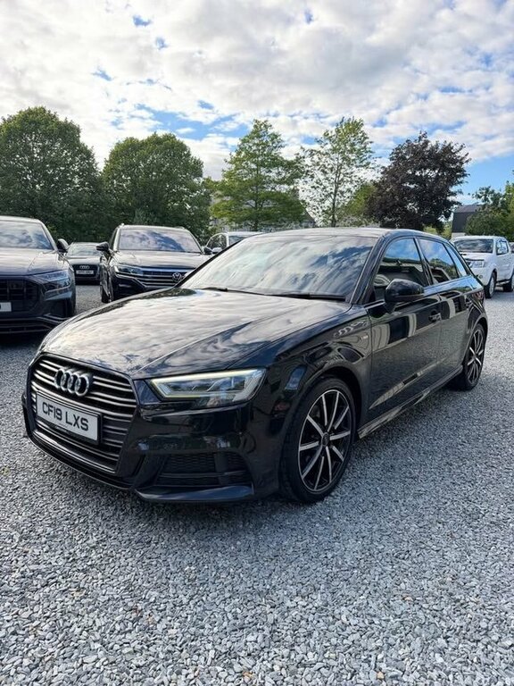 Audi A3 2019 2.0 Tdi 35 Black Edition Sportback CF19LXS Black #3