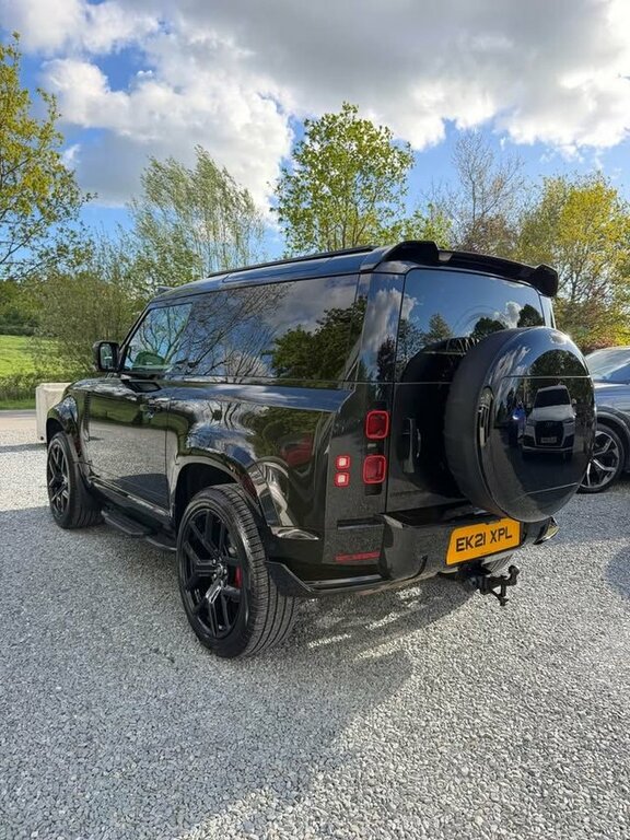 Land Rover Defender 2021 3.0 D250 Mhev S Suv 4Wd Euro Black #4