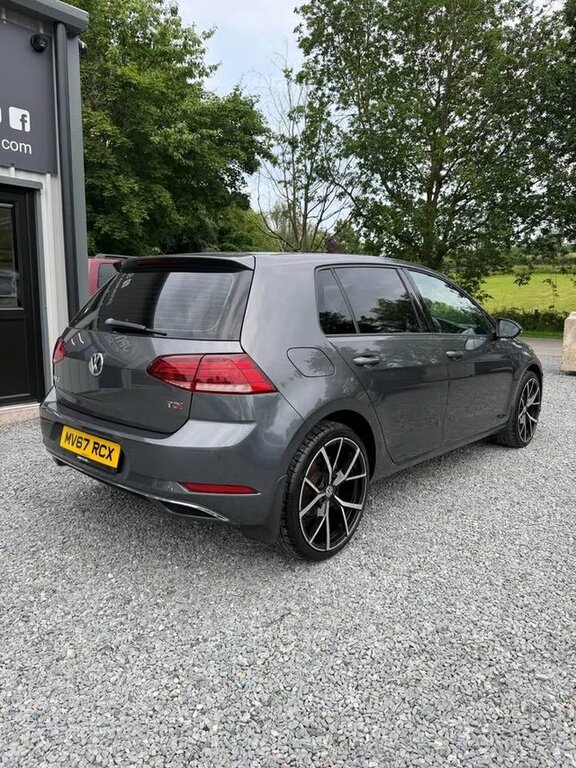 Volkswagen Golf 2017 1.6 Tdi Bluemotion Tech Se Hatchback Dies Grey #2