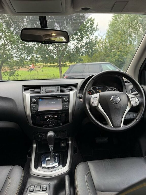 Nissan Navara 120D Se Step Dynamic Silver #10