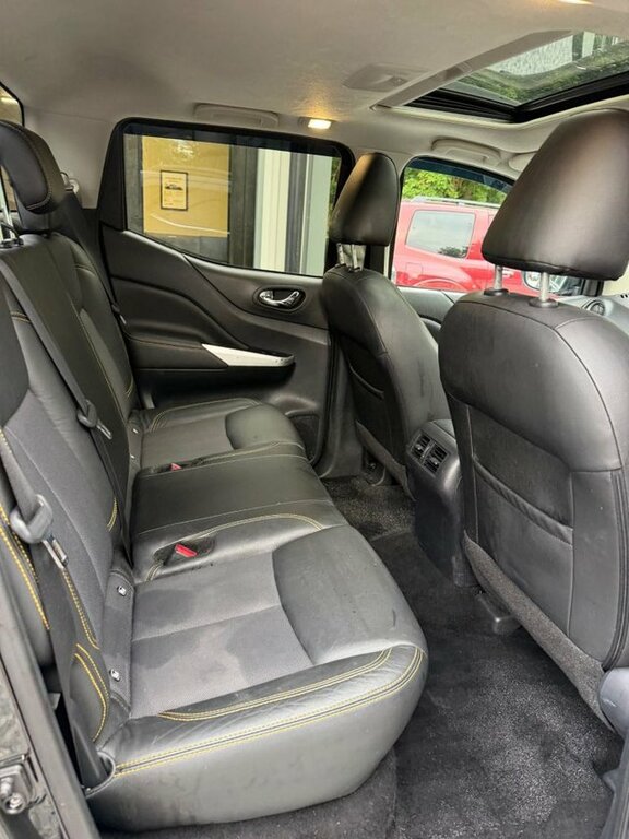 Nissan Navara 120D Se Step Dynamic Silver #9