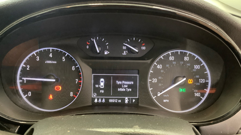 Vauxhall Mokka Ecotec Active White #12