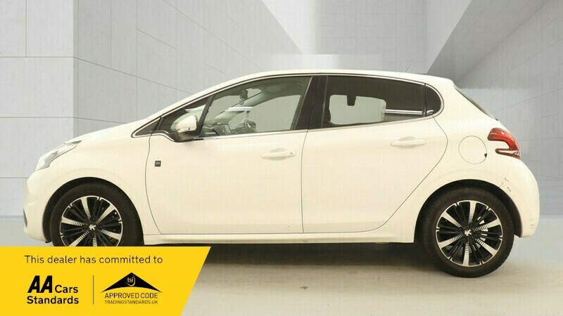 Peugeot 208 S S Tech Edition White #6