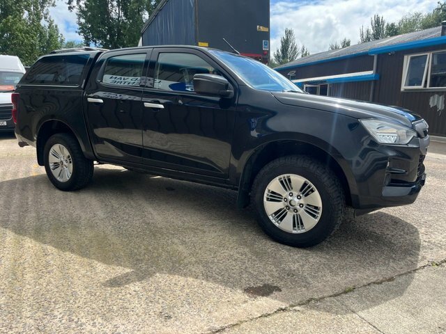 Isuzu D-Max Pickup Black #2