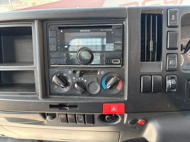 Isuzu Grafter N35.125t Utility Cab White #13