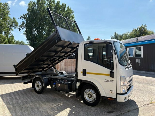 Isuzu Grafter N35.125t Utility Cab White #3