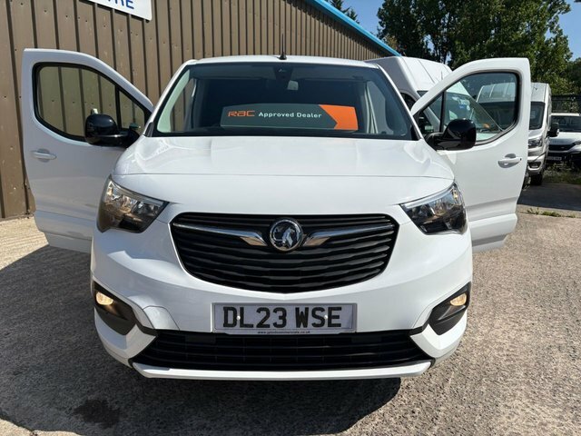 Vauxhall Combo Pro Black #8