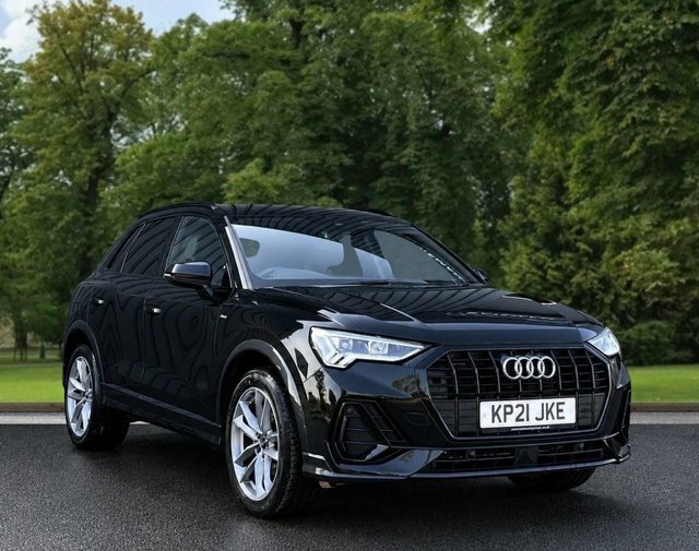 Audi Q3 2021 1.5 Tfsi Cod 35 Black Edition Suv Black