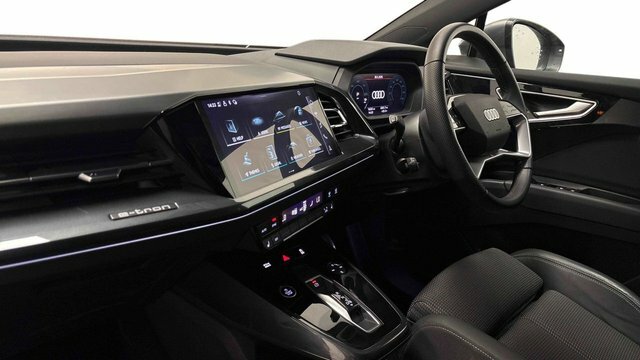 Audi Q4 E Tron 2023 40 S Line Sportback 82Kwh Grey #4