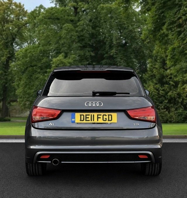 Audi A1 2011 1.6 Tdi S Line Hatchback Eu DE11FGD Grey #5