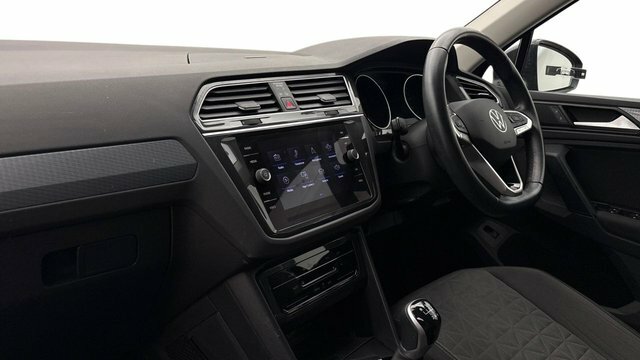 Volkswagen Tiguan Active Tsi #5