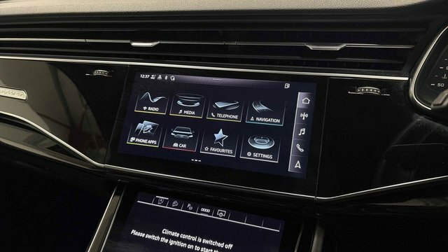 Audi Q7 2022 3.0 Tfsi V6 55 Black Edition Suv T Black #5