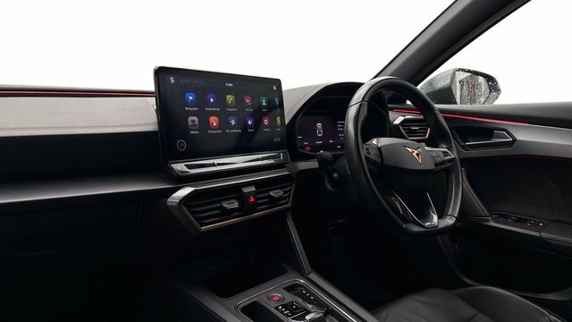 Cupra Formentor 2024 1.4 Ehybrid 12.8Kwh V2 Suv Plug-in Black #4