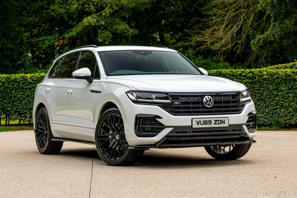Volkswagen Touareg Suv 3.0 Tdi V6 R-line Tech 2019 White