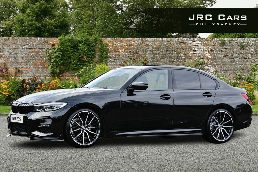 BMW 3 Series Saloon 2.0 318D M Sport Saloon 2019 YB19ZDS Black #2