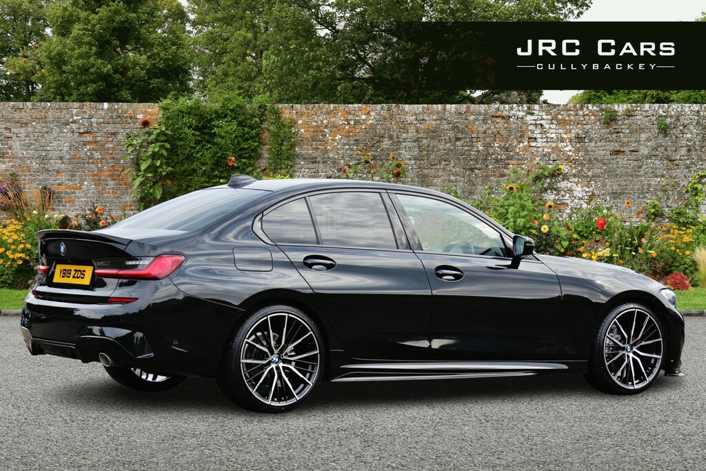 BMW 3 Series Saloon 2.0 318D M Sport Saloon 2019 YB19ZDS Black #4