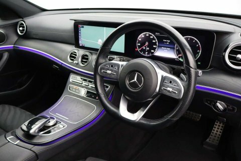Mercedes-Benz E Class 2.0 E 300 AG19KZA Black #2