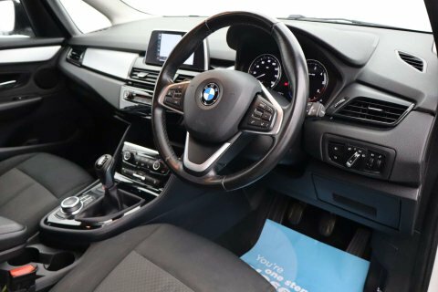 BMW 2 Series 2.0 218D Se White #2
