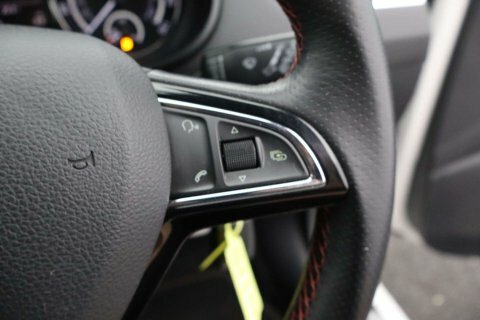Skoda Octavia 1.6 Tdi Cr Elegance Dsg 5-Door Estate Grey #37