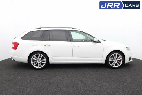 Skoda Octavia 2.0 Octavia Vrs White #4