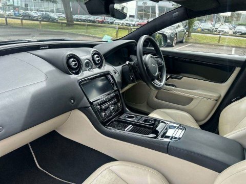 Jaguar XJR 3.0 Xj R-sport Red #3