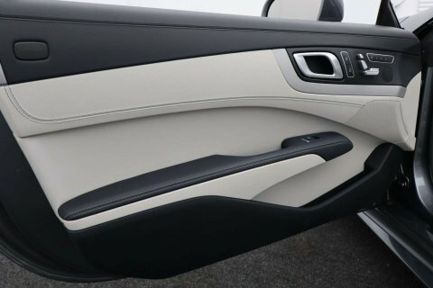 Mercedes-Benz SL Class Sl 63 Mct Black #34