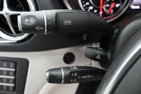 Mercedes-Benz SL Class Sl 63 Mct Black #51