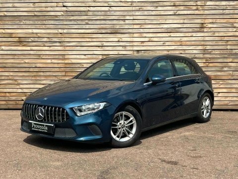 Mercedes-Benz A Class 1.5 A 180 Blue