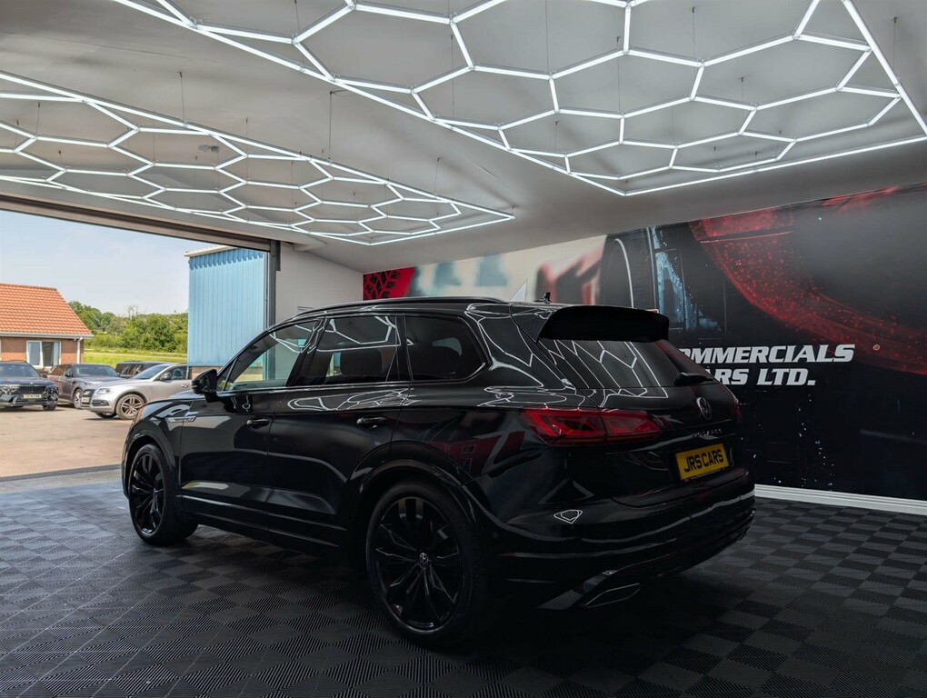 Volkswagen Touareg V6 Black Edition Tdi 4Wd DA23UHF #4