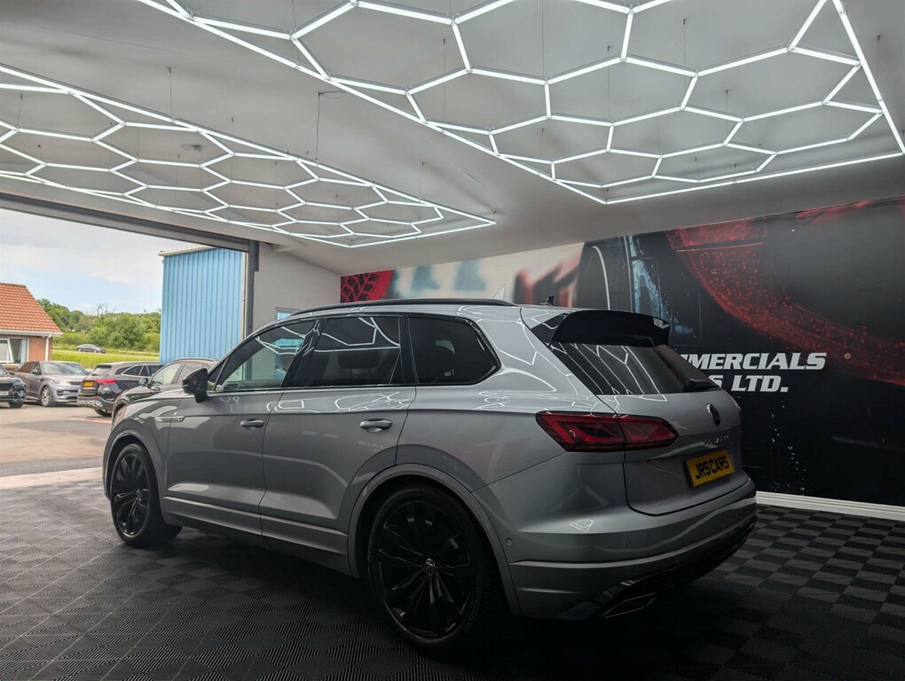 Volkswagen Touareg V6 Black Edition Tdi 4Wd CE72FVX  #4