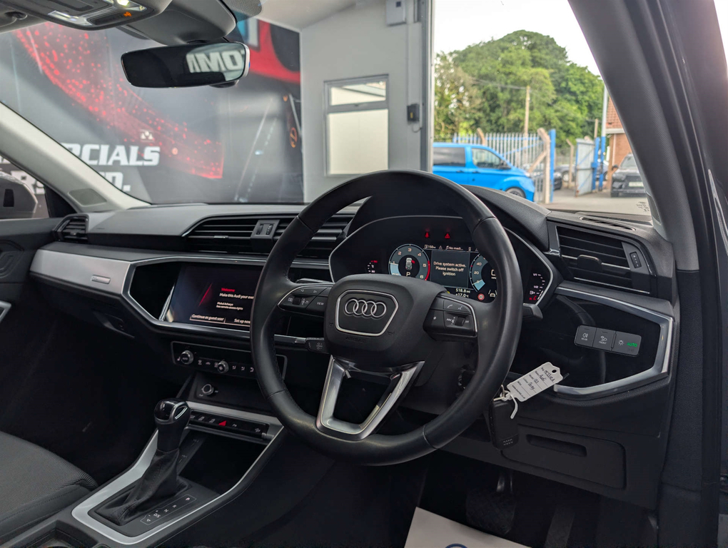 Audi Q3 Sport 35 Tdi  #5